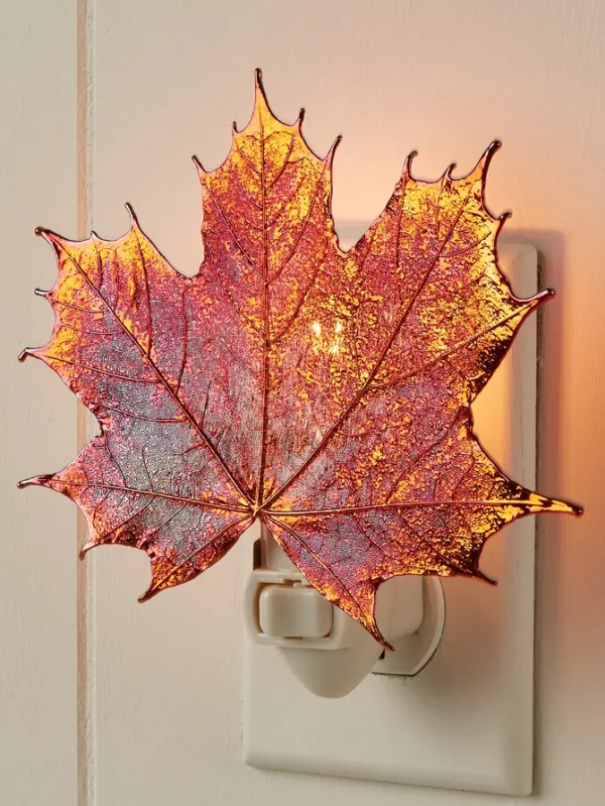 Sugar Maple Leaf Night-Light