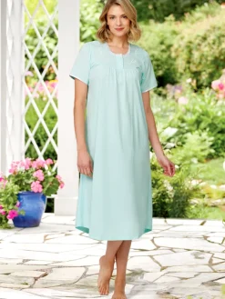 Sweet Dreams Short-Sleeve Jersey Cotton Nightgown