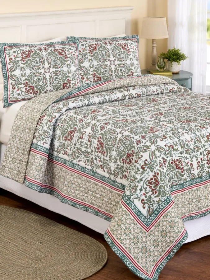 Swirling Floral All-Cotton Oversized Quilt