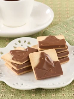 Swiss Milk Chocolate Mountain Cookies, 2 Boxes