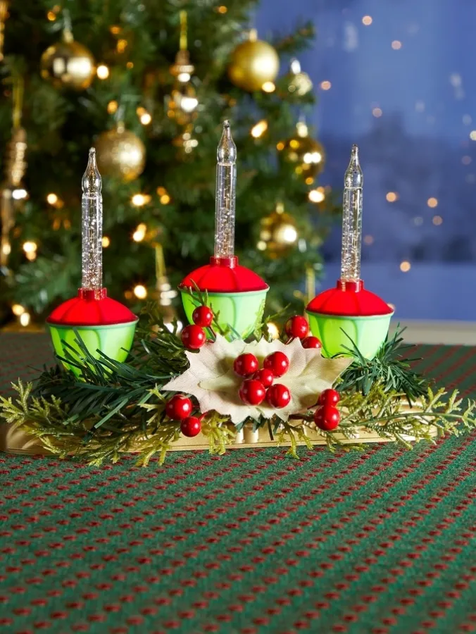 Three Bubble-Light Candolier