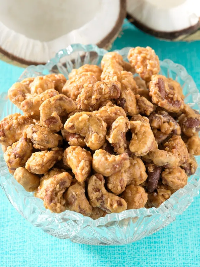 Toasted Coconut Cashews, 14 oz. Bag