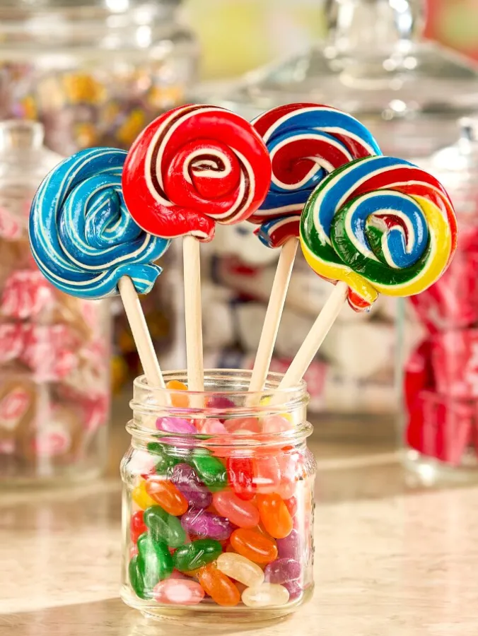 Twirl and Swirl Fruity Lollipop, Set of 4