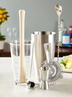 Ultimate 7-Piece Barware Set