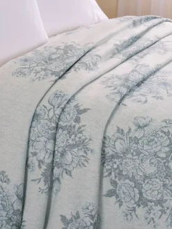 Ultra-Soft Beautiful Bouquets Jacquard Blanket or Throw