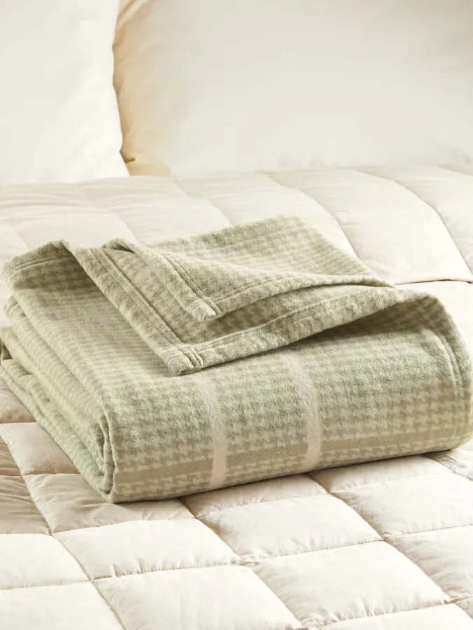 Ultra-Soft Cotton Blanket or Throw