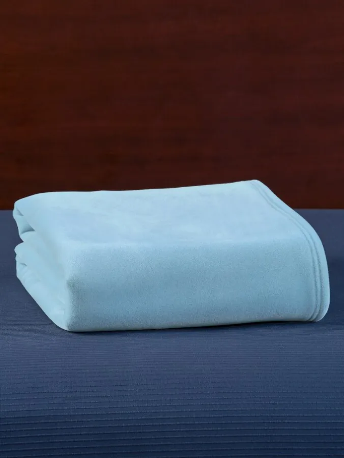 Vellux Original Plush Blanket