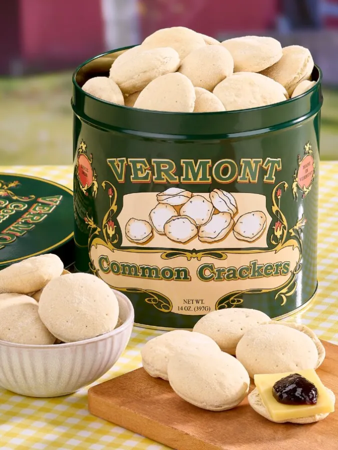 Vermont Common Crackers®, 14 Ounce Tin