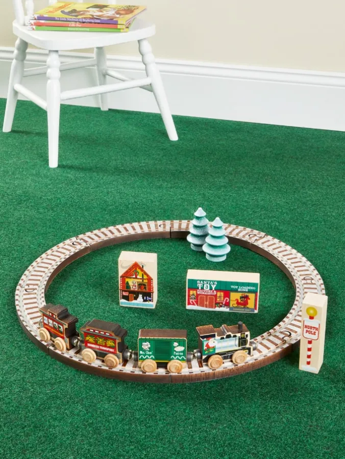 Vermont-Made Hardwood Maple North Pole Village Railway Set