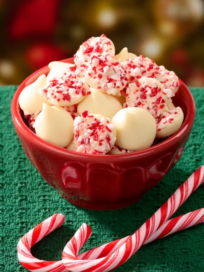 White Chocolate Candy Cane Snowdrop Nonpareils