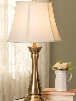 Windsor Table Touch Lamp
