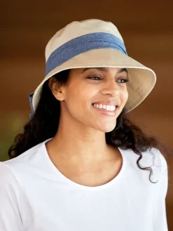 Women's Bucket Hat With Chambray Bow
