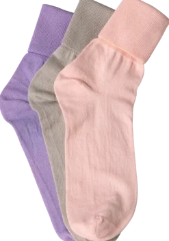 Women's Buster Brown Ankle Socks, 3 Pairs