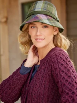 Women's Irish Wool Plaid Bucket Hat