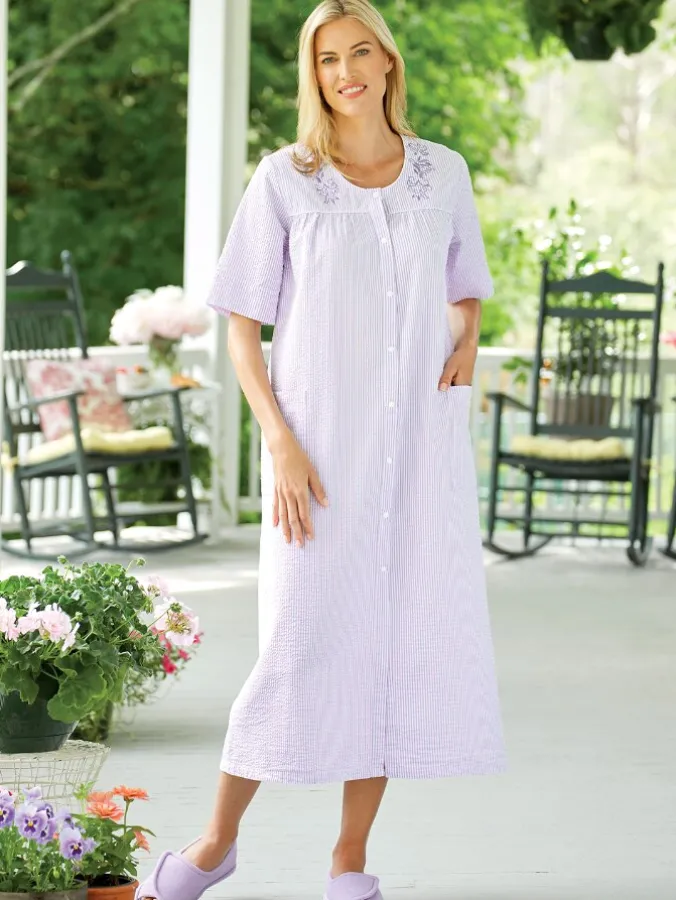 Women's Snap-Front Embroidered Cotton Seersucker Robe
