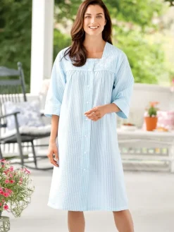 Women's Snap-Front Seersucker Duster