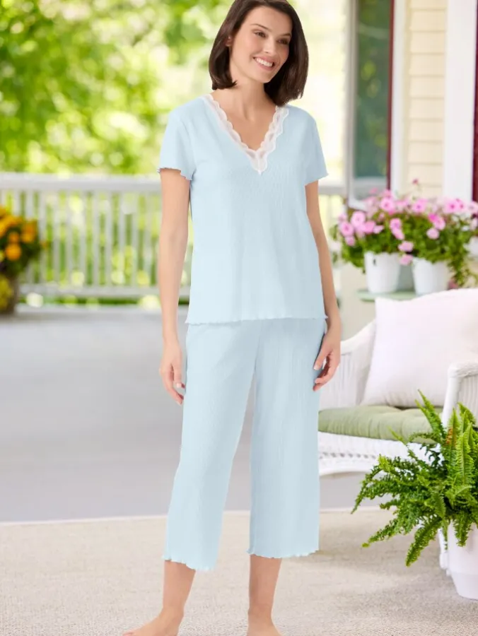 Women's Stay Cool Moisture-Wicking Capri Pajama Set